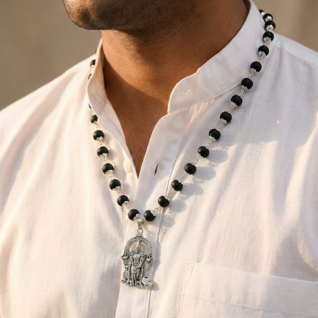 Lord Murugan Pendant WIth Karungli Malai