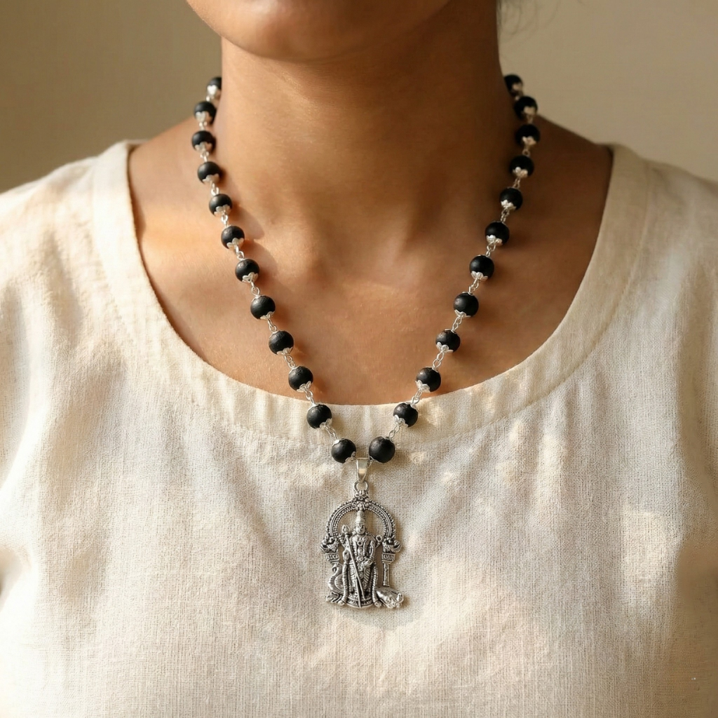 Lord Murugan Pendant WIth Karungli Malai